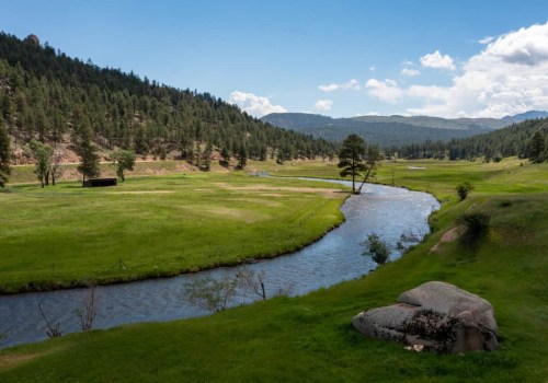 Discover the Charm of Fountain Valley in Colorado Springs